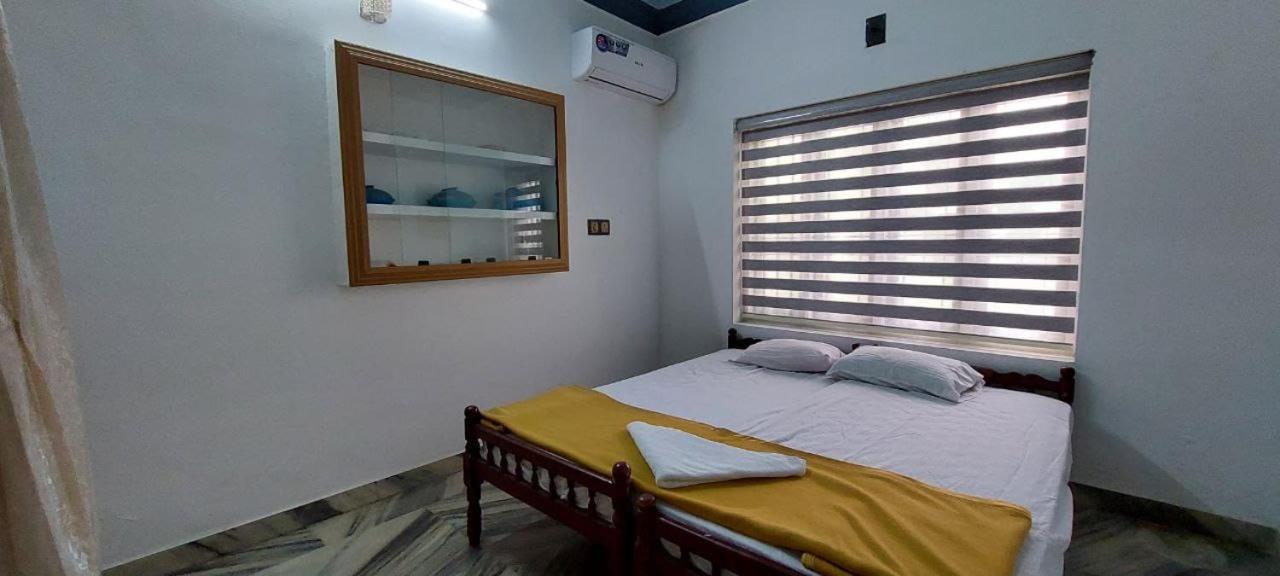 Jinan Palace Guest House Jinan Palace Guest House Nedumbassery Buitenkant foto