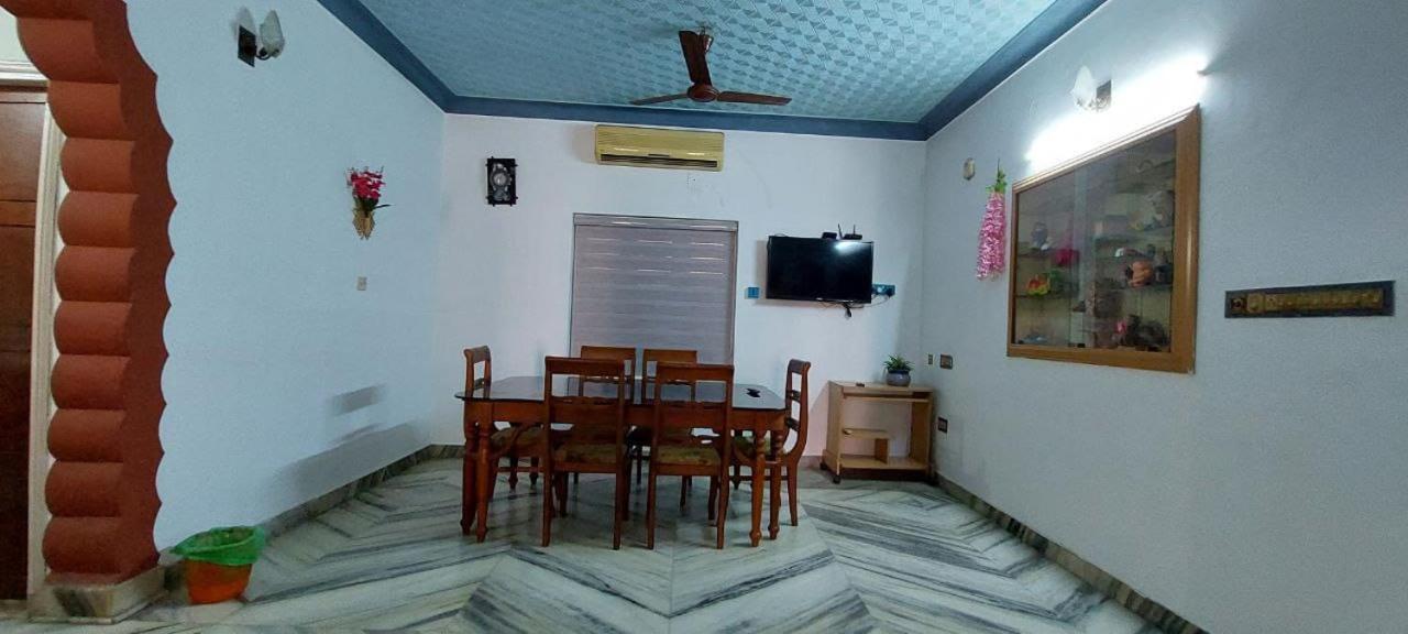 Jinan Palace Guest House Jinan Palace Guest House Nedumbassery Buitenkant foto